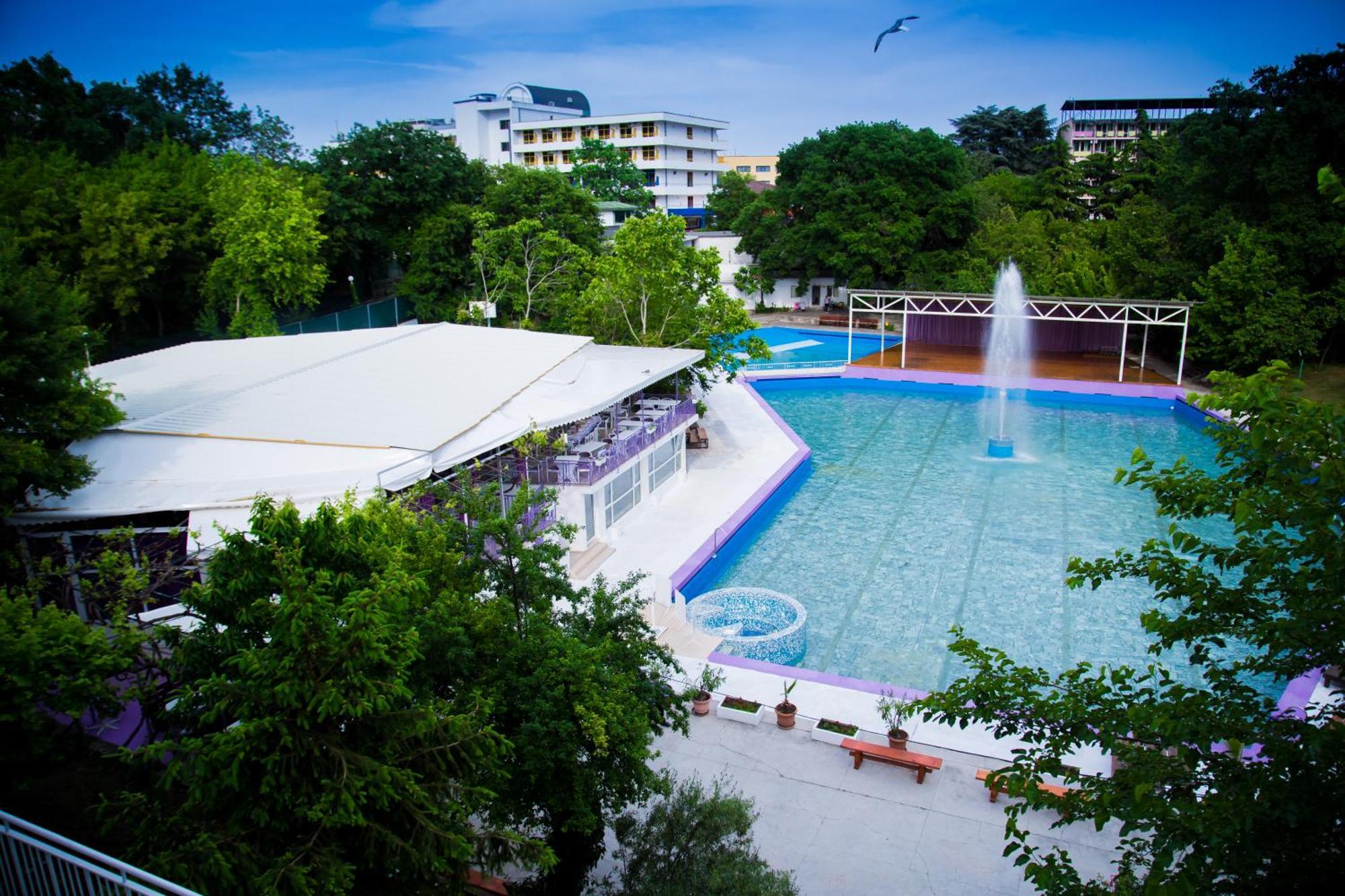 Хотел Рива Golden Sands Exterior foto