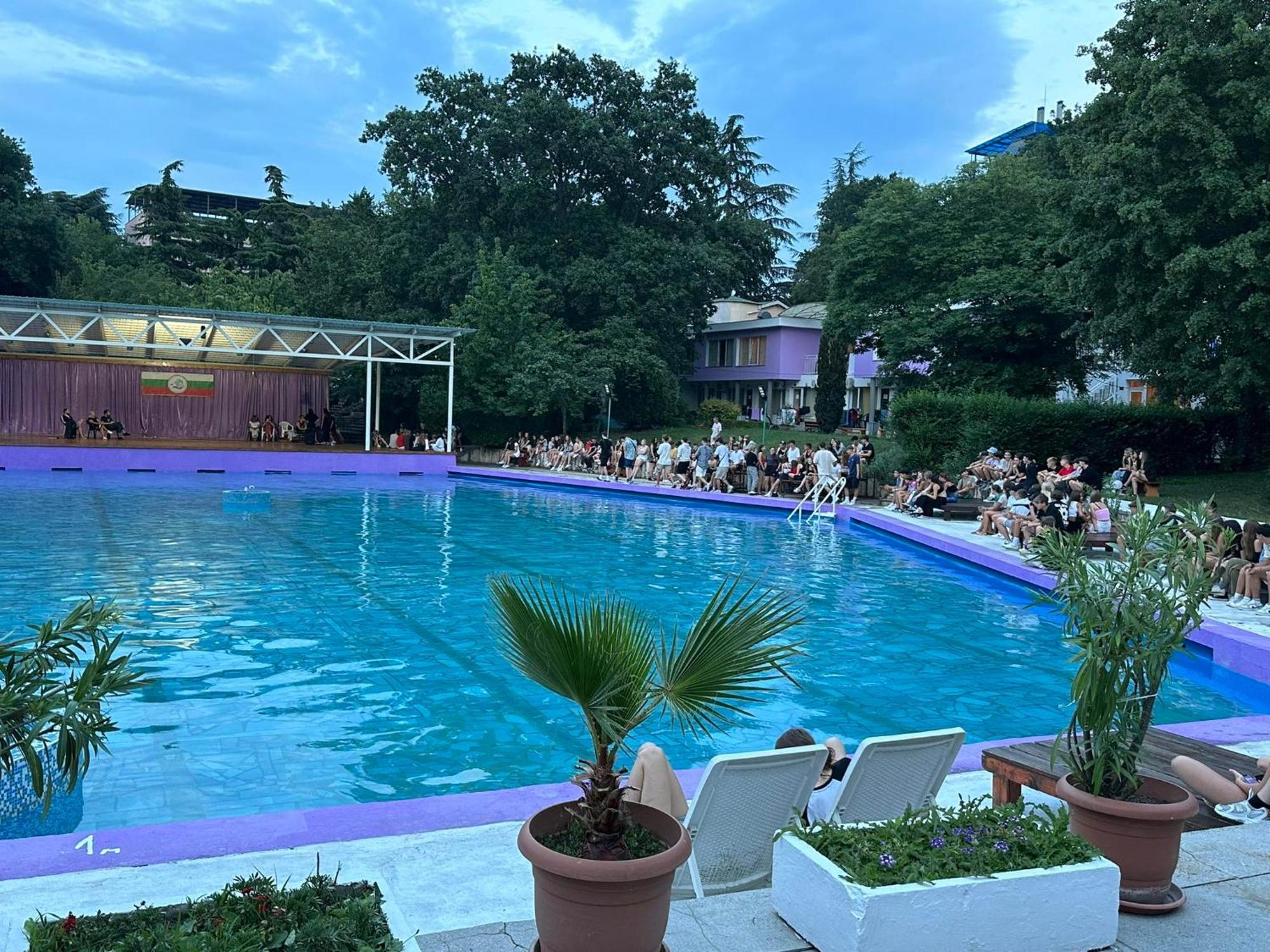 Хотел Рива Golden Sands Exterior foto